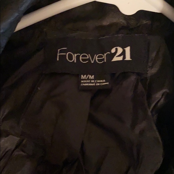 Jacket - Picture 2 of 3